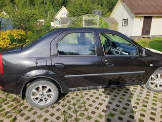 2013 Renault Logan I Рестайлинг, чёрный, 520000 рублей, вид 3