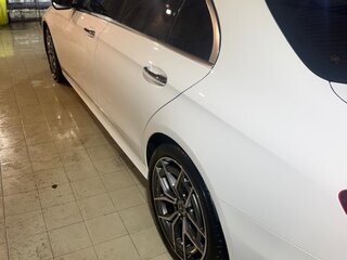 2022 Mercedes-Benz E-Класс 220 d V (W213, S213, C238) Рестайлинг, белый, 6350000 рублей, вид 3