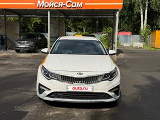 2019 Kia Optima IV Рестайлинг, белый, 800000 рублей, вид 3
