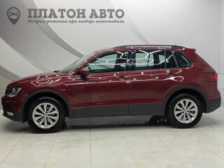 2017 Volkswagen Tiguan II, красный, 2049000 рублей, вид 5