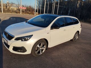 2020 Peugeot 308 II Рестайлинг, белый, 1500000 рублей, вид 1