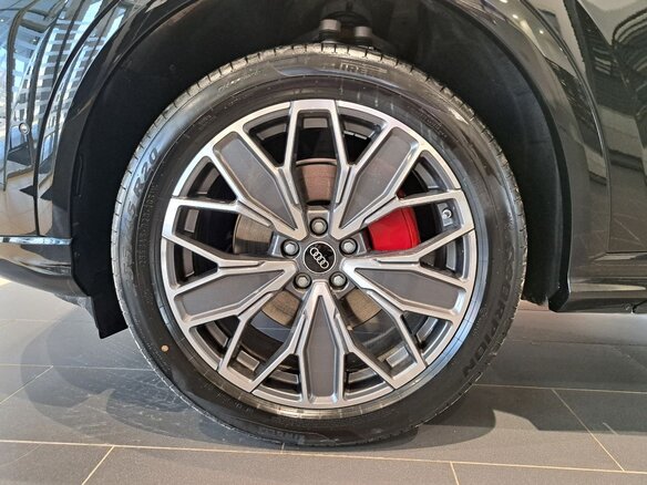 2025 Audi Q5 L III (GU), чёрный, 6100000 рублей - вид 7