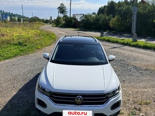 2021 Volkswagen T-Roc I, белый, 2090000 рублей, вид 3