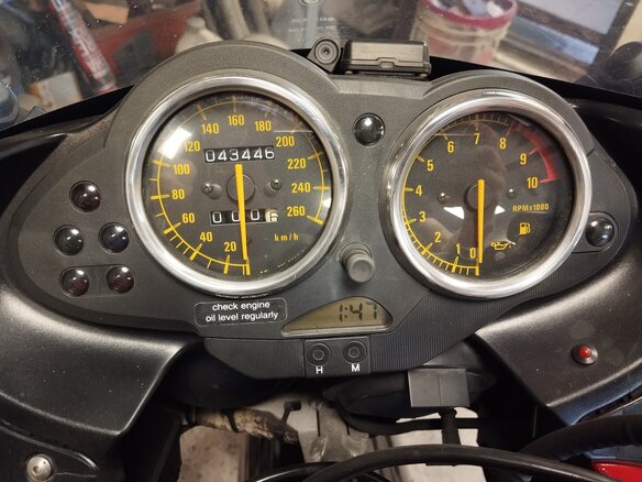 2002 BMW R 1100 S, красный, 430000 рублей - вид 9