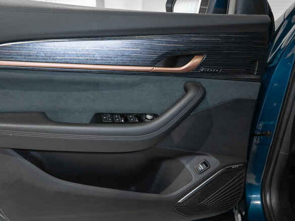 2023 Geely Monjaro I, синий, 3045000 рублей - вид 23