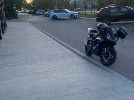 2003 Yamaha YZF-R1, синий, 550000 рублей, вид 4