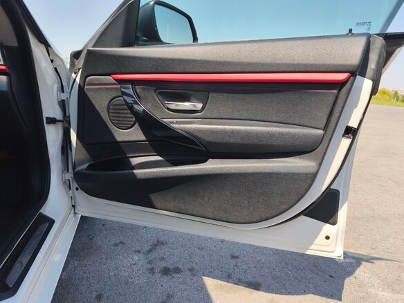 2014 BMW 3 серии 320i xDrive VI (F3x), белый, 1650000 рублей - вид 17