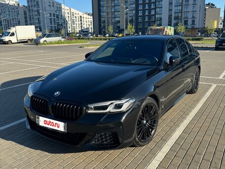 2021 BMW 5 серии 530i xDrive VII (G30/G31/G38) Рестайлинг, чёрный, 5200000 рублей, вид 3