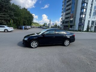 2013 Volkswagen Jetta VI, чёрный, 864000 рублей, вид 3