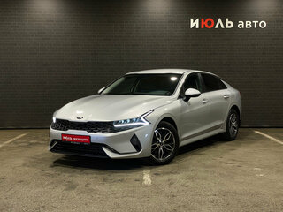2021 Kia K5 III, серебристый, 2740000 рублей, вид 1