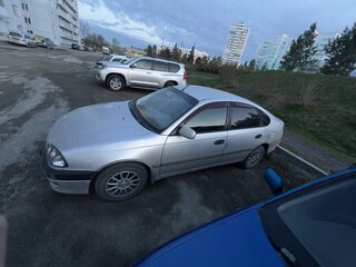1998 Toyota Avensis I, серебристый, 450000 рублей, вид 5