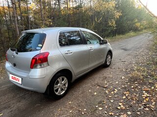 2008 Toyota Vitz II (XP90), серебристый, 600000 рублей, вид 4