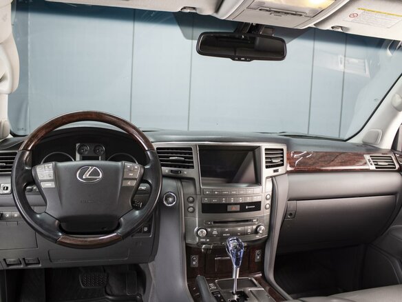 2008 Lexus LX 570 III, серебристый - вид 5