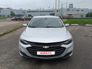 2020 Chevrolet Malibu IX Рестайлинг, серый, 1500000 рублей, вид 3