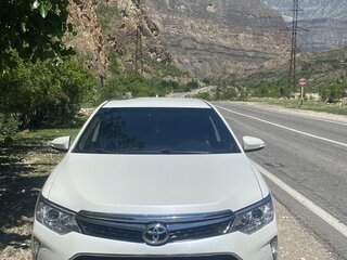 2012 Toyota Camry VII (XV50), белый, 1550000 рублей, вид 1