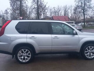 2011 Nissan X-Trail II Рестайлинг, серебристый, 940000 рублей, вид 5