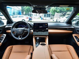 2026 Toyota Avalon V Рестайлинг 2, серебристый, 4180000 рублей, вид 5