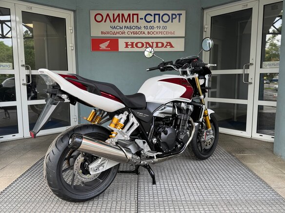 2026 Honda CB 1300, белый, 2699900 рублей - вид 2