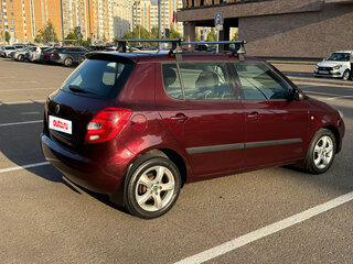 2010 Skoda Fabia II Рестайлинг, пурпурный, 639900 рублей, вид 4