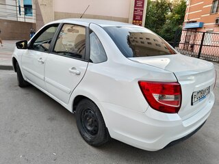 2019 Lada (ВАЗ) Granta I Рестайлинг, белый, 450000 рублей, вид 4