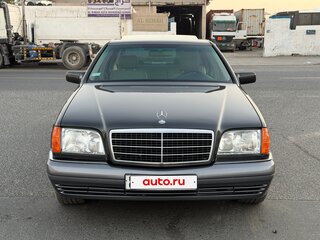 1993 Mercedes-Benz S-Класс 500 III (W140), чёрный, 3300000 рублей, вид 3