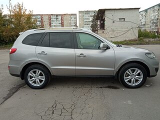 2010 Hyundai Santa Fe II Рестайлинг, серебристый, 1100000 рублей, вид 5