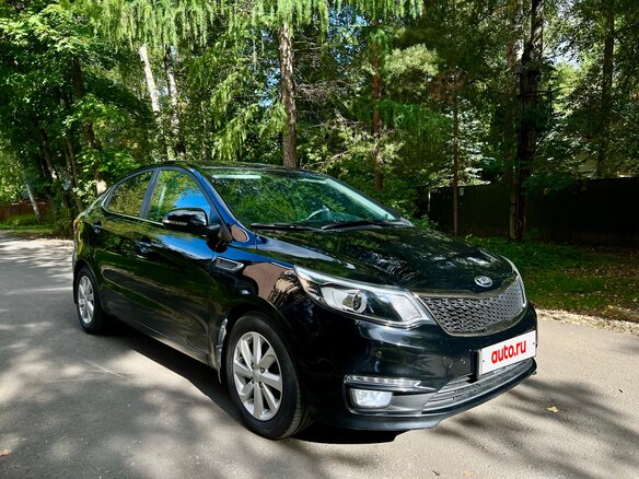 2017 Kia Rio III Рестайлинг, чёрный - вид 8