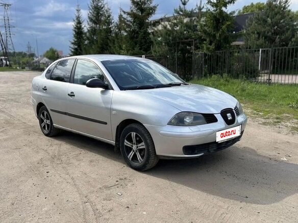 2003 SEAT Cordoba II, серебристый, 270000 рублей - вид 1