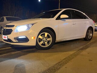 2015 Chevrolet Cruze I Рестайлинг, белый, 660000 рублей, вид 1
