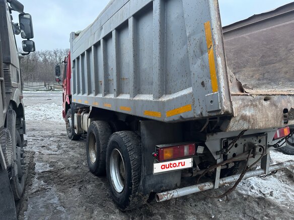 2008 Sinotruk Howo A5, красный, 1100000 рублей - вид 3