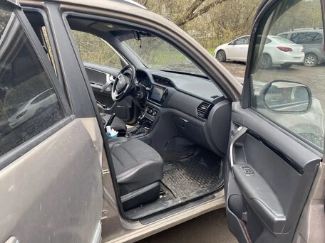 2018 Chery Tiggo 3 I, золотистый, 650000 рублей, вид 5