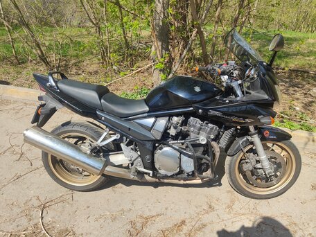 2006 Suzuki Bandit 1200, чёрный, 350000 рублей, вид 3