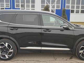 2021 Hyundai Santa Fe IV Рестайлинг, чёрный, 3400000 рублей, вид 4