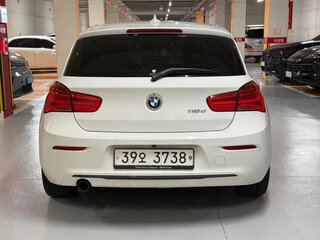 2018 BMW 1 серии 118d II (F20/F21) Рестайлинг 2, белый, 1480000 рублей, вид 4
