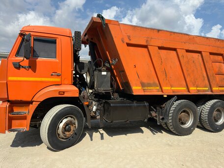 2011 КамАЗ 6520, оранжевый, 1700000 рублей, вид 4