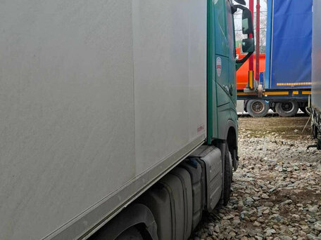 2021 Volvo FH 540, зелёный, 9672000 рублей, вид 3