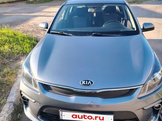 2017 Kia Rio IV, серый, 1430000 рублей, вид 1