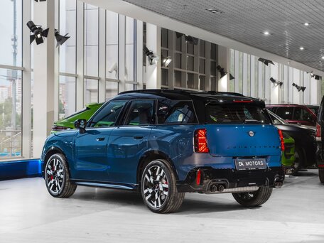 2026 Mini Countryman JCW John Cooper Works III, синий, 7000000 рублей, вид 4