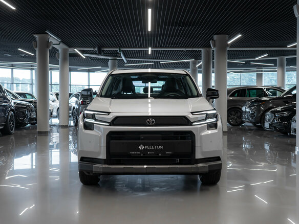 2026 Toyota RAV4 VI (XA60), белый - вид 2
