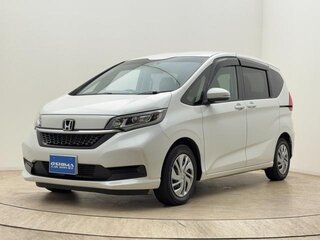 2022 Honda Freed II Рестайлинг, белый, 1225000 рублей, вид 1