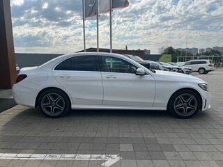 2018 Mercedes-Benz C-Класс 180 IV (W205) Рестайлинг, белый, 2380000 рублей, вид 4