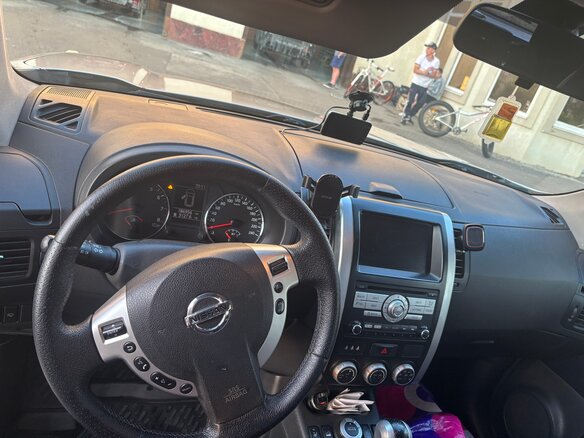 2012 Nissan X-Trail II Рестайлинг, серебристый, 1050000 рублей - вид 6