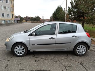 2008 Renault Clio III, серебристый, 660000 рублей, вид 5
