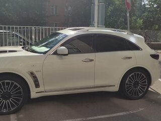 2013 Infiniti QX70, белый, 2090000 рублей, вид 3
