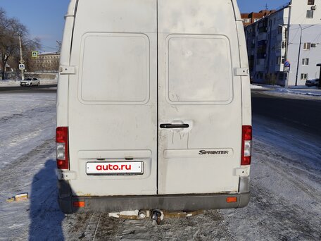 2002 Mercedes-Benz Sprinter Classic, белый, 800000 рублей, вид 3
