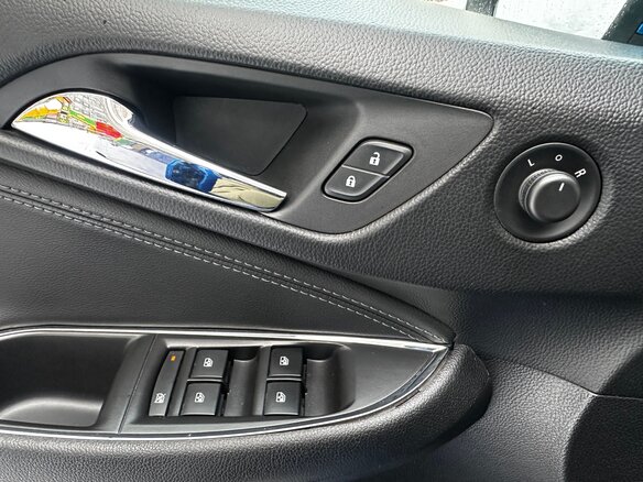 2016 Chevrolet Cruze II, синий, 1100000 рублей - вид 10