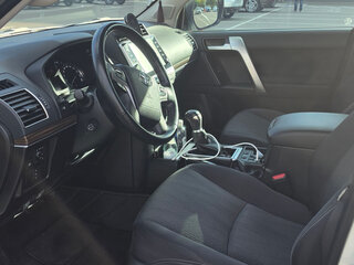 2021 Toyota Land Cruiser Prado 150 Series Рестайлинг 3, белый, 6950000 рублей, вид 5