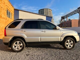 2009 Kia Sportage II Рестайлинг, серебристый, 1200000 рублей, вид 4