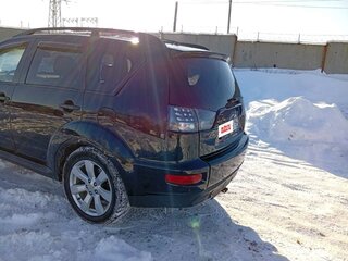 2011 Mitsubishi Outlander II Рестайлинг, чёрный, 920000 рублей, вид 4