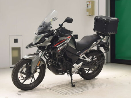 2021 Honda CB 190X (Wuyang), чёрный, 300000 рублей, вид 1